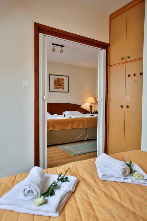 Hotel Rittinger Bonyhád Rom bilde